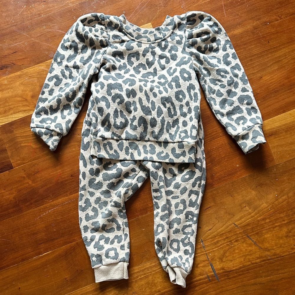 Greyson mini Kids Leopard Print Matching Set - Gray and Cream